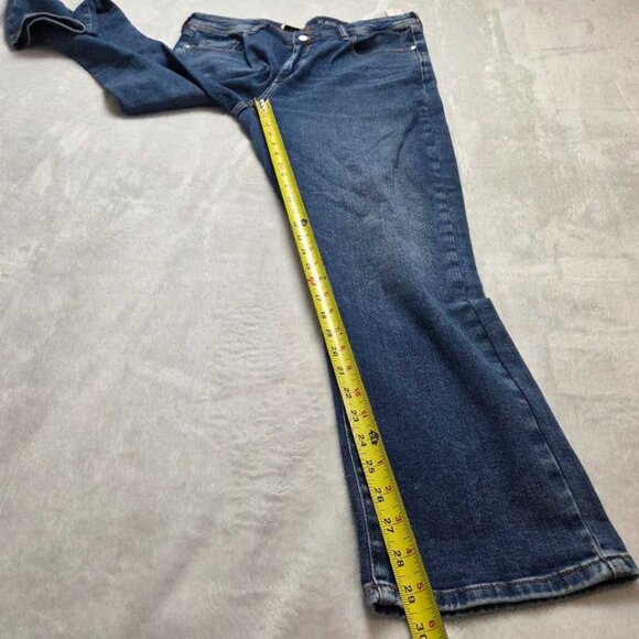 New 31 Anthropologie x Pilcro The Slim Boyfriend mid-rise relaxed jeans Ela Wash - Picture 8 of 11